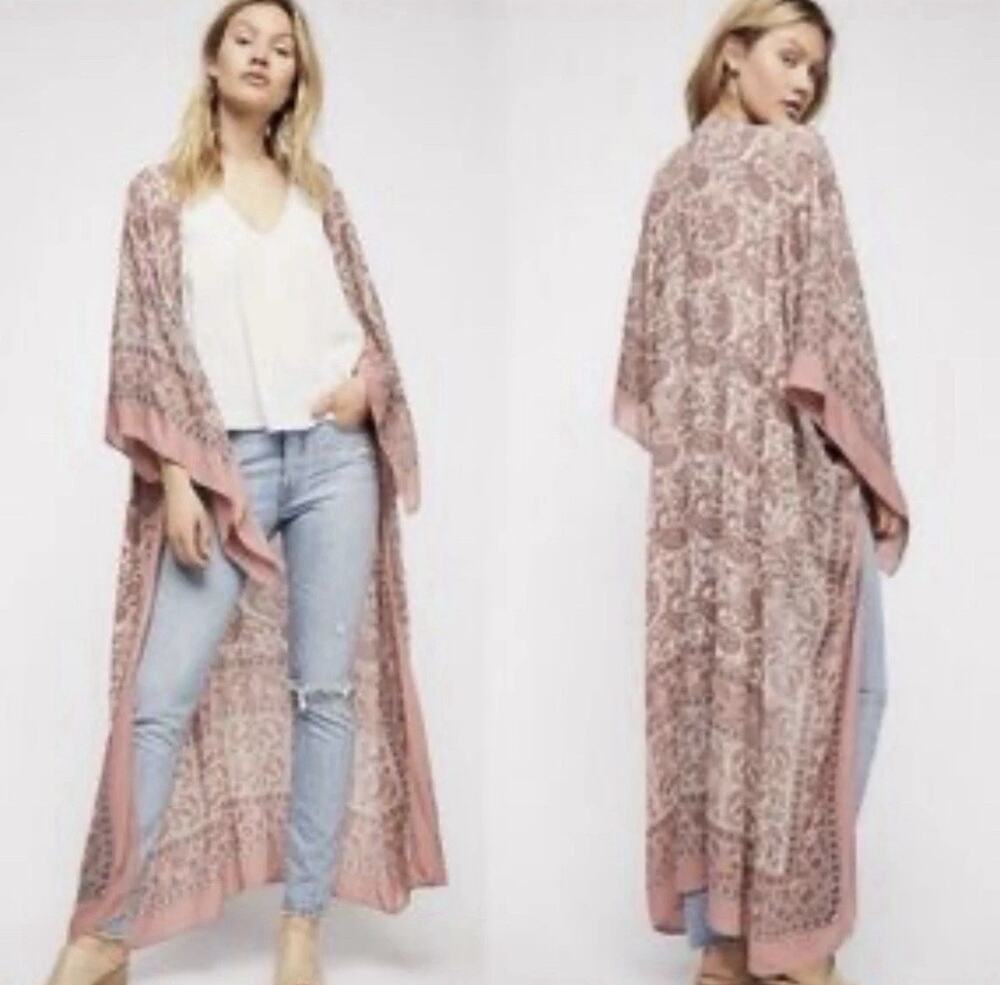 Free People Pink Paisley Woven Rayon Fringe Shawl/Wrap for Women OS